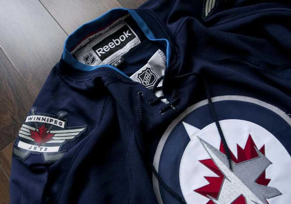 NHL × Reebok Winnipeg Jets Jersey Reebok NHL Size… - image 2