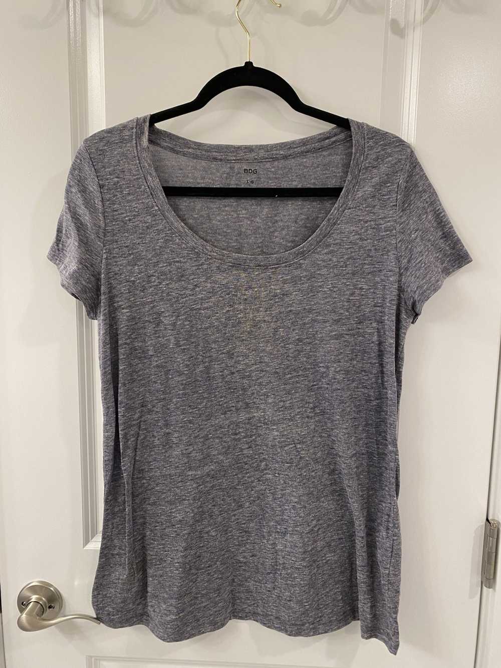 Urban Outfitters Simple Gray Round Neck Casual Te… - image 1
