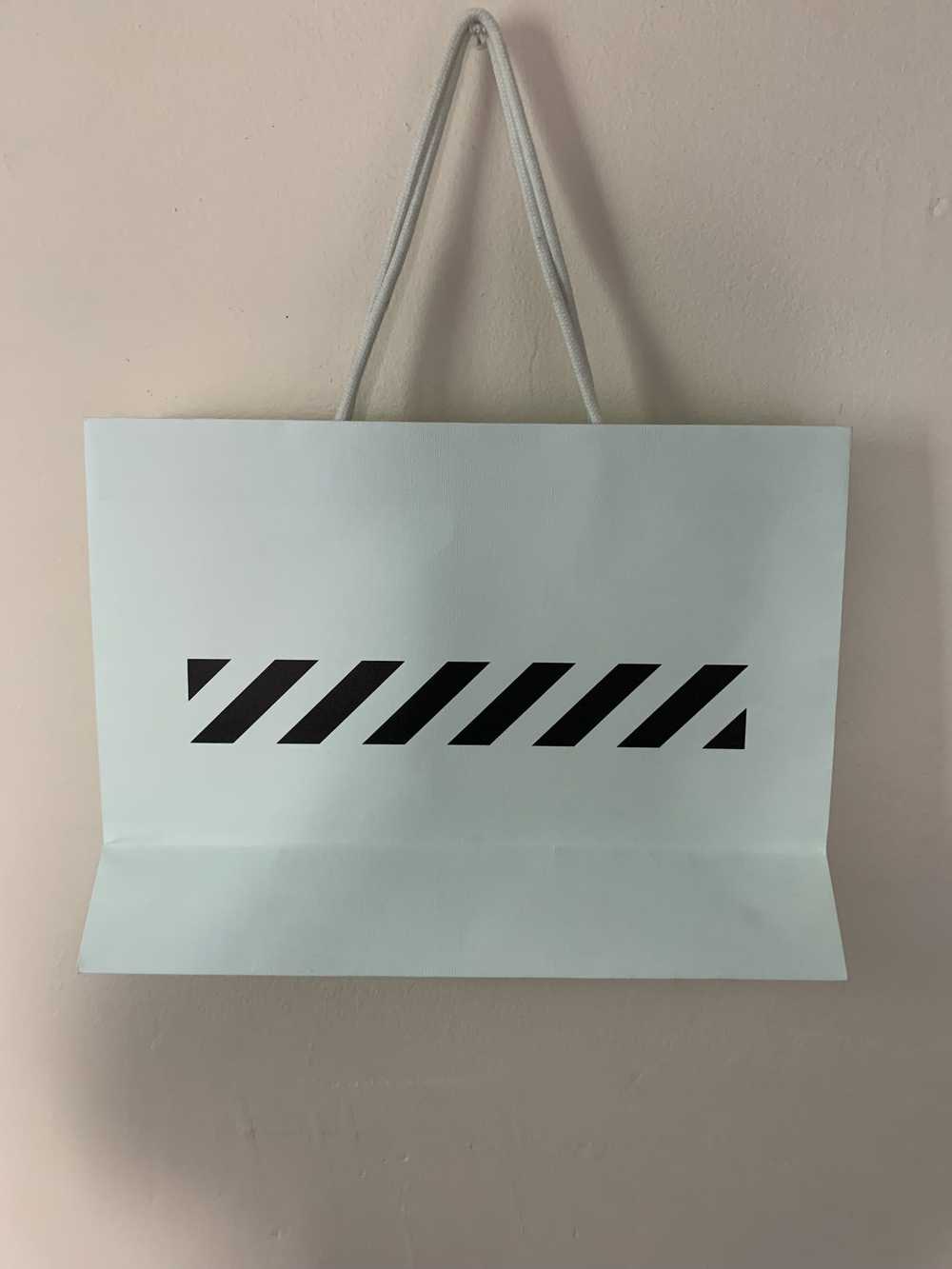 Off-White Off-White Caravaggio Tee from Off-White… - image 4