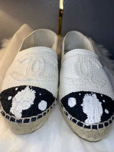 Chanel Chanel Espadrilles in White Tweed