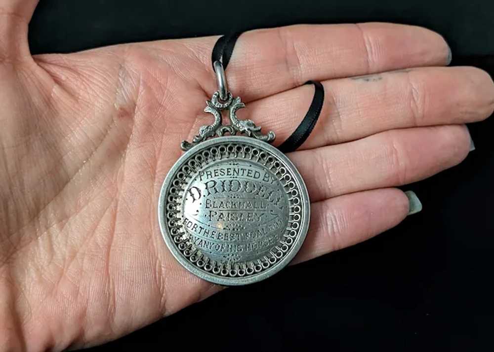 Antique Victorian silver medal pendant, Medallion… - image 9