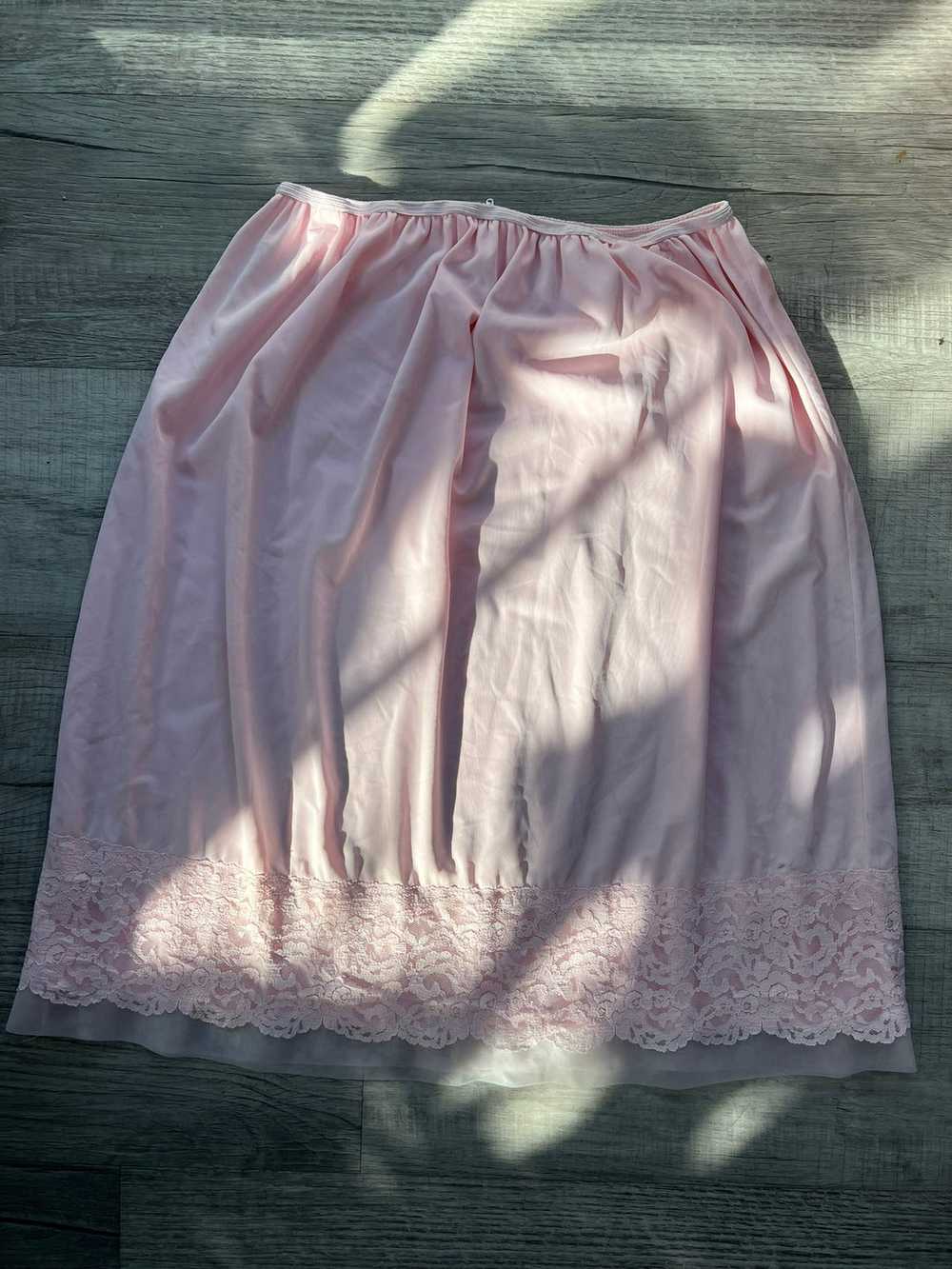 Vintage Pastel Pink Midi Slip Skirt with Lace Tri… - image 3