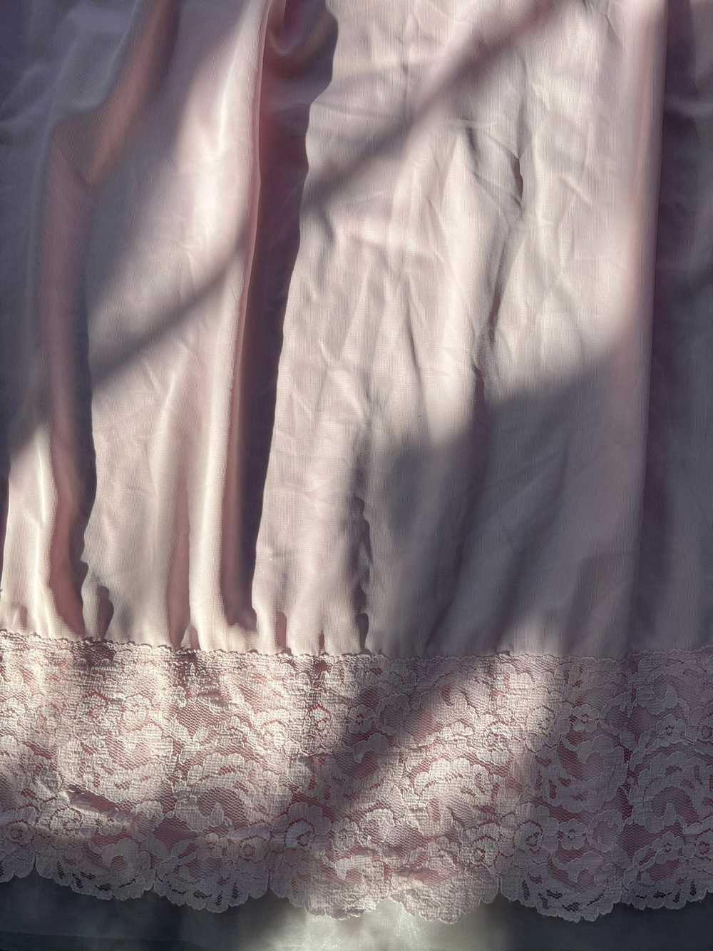 Vintage Pastel Pink Midi Slip Skirt with Lace Tri… - image 4