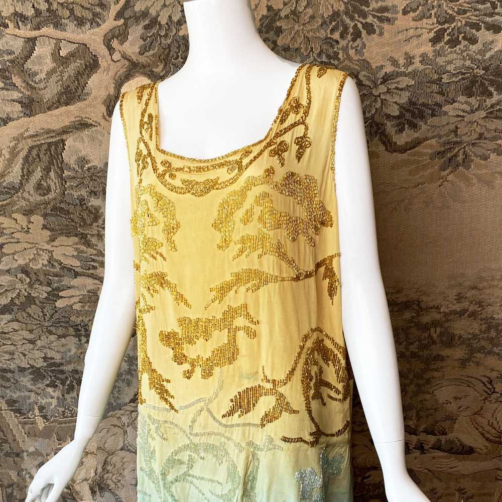 1920s Ombre Beaded Dress - image 2