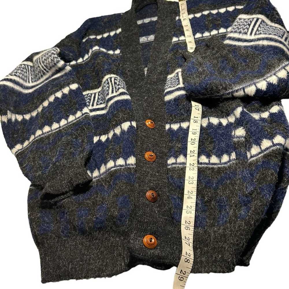 Wool Vintage Cardigan Sweater Sz Lrg - image 10