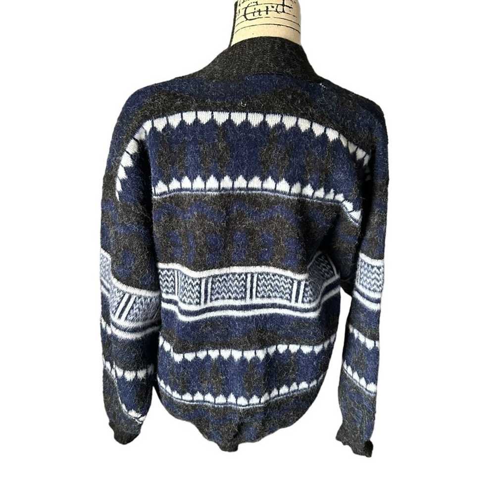 Wool Vintage Cardigan Sweater Sz Lrg - image 3