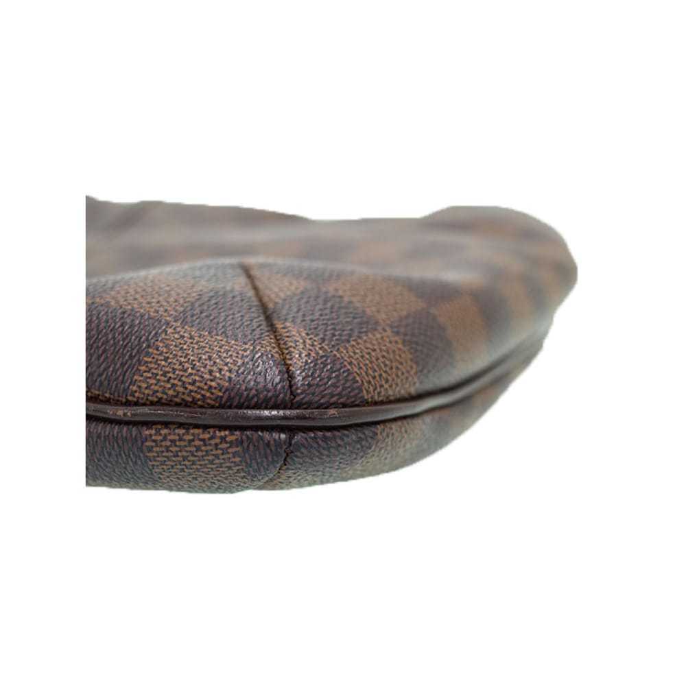 Louis Vuitton Bloomsbury leather handbag - image 9