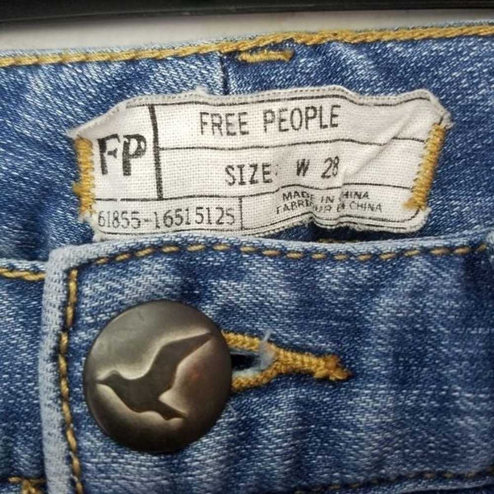 Free People FP Vintage Medium wash Skinny Jeans - image 4