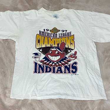 Vintage 1997 Cleveland Indians Shirt