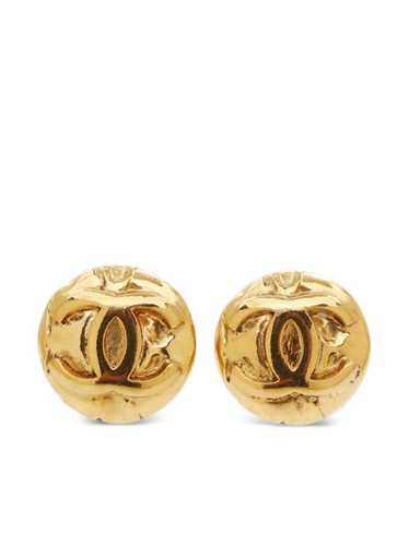 CHANEL Pre-Owned 1997 Coco clip-on earrings - Gold - image 1