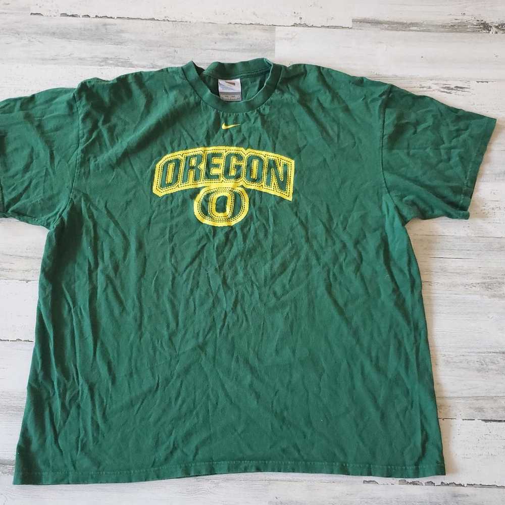 Vintage 90's Nike Swoosh Oregon Ducks T Shirt Siz… - image 1