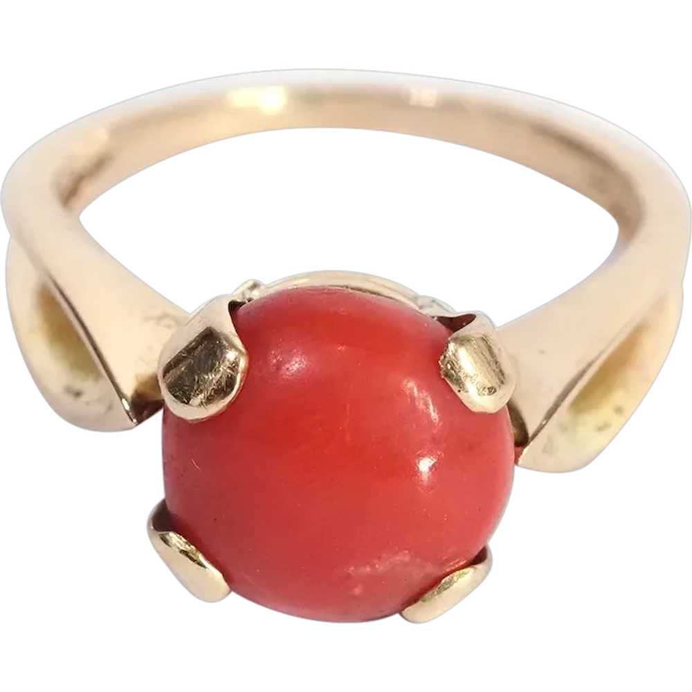 Modernist coral ring in 18k gold, retro coral rin… - image 1