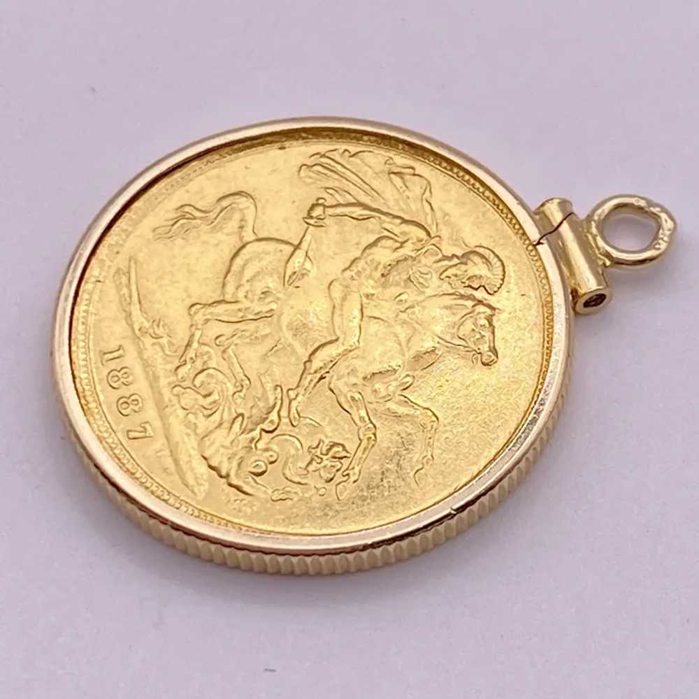Gold Sovereign Coin Pendant c. 1887 in 14K Gold F… - image 2