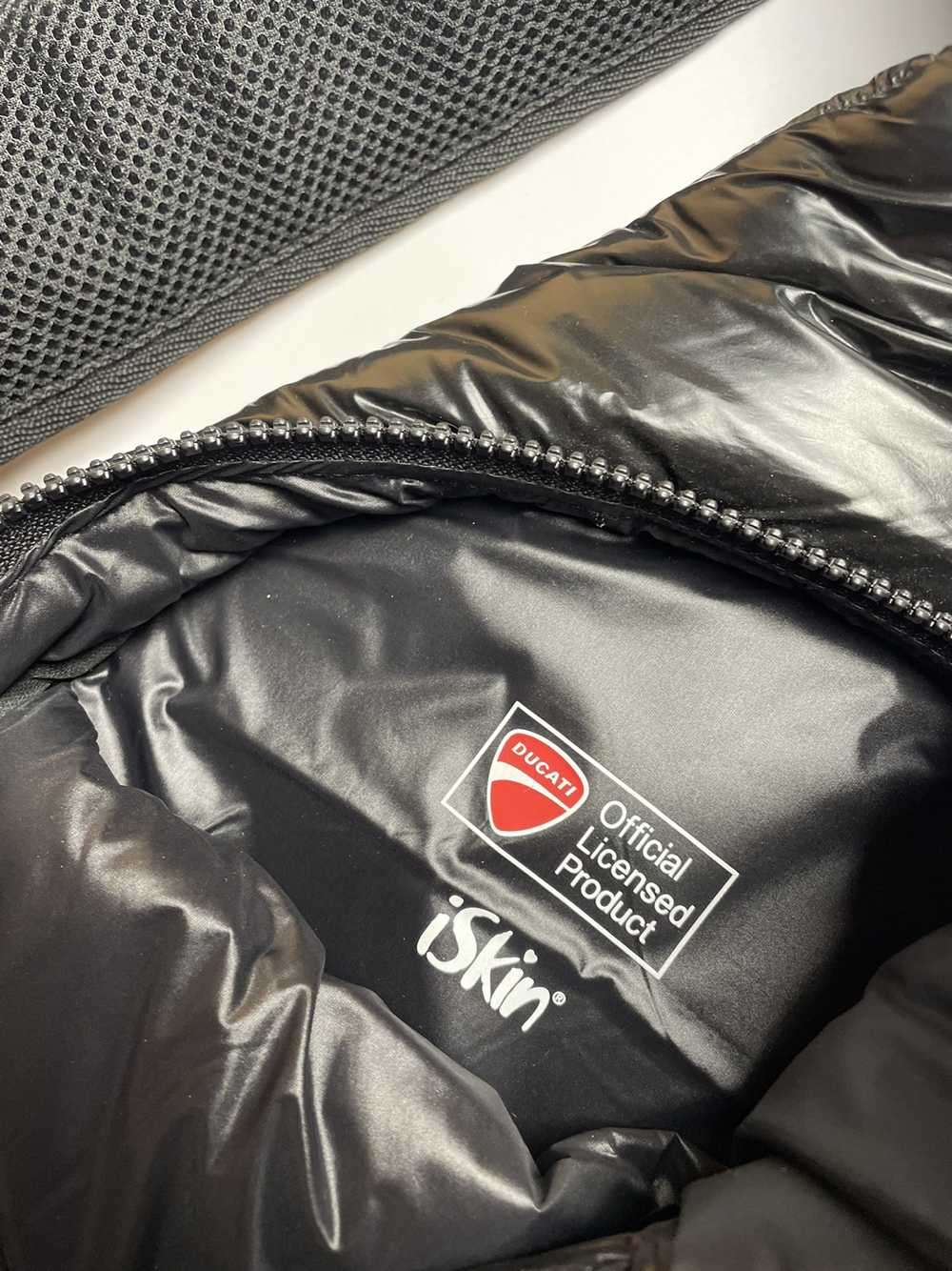 Ducati × Racing Very Rare Ducati Puffer Sling Bag - image 5