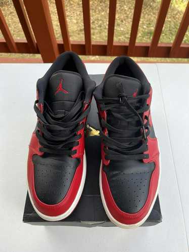 Jordan Brand × Nike Air Jordan 1 low reverse bred - image 1