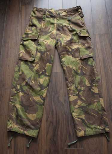 Hype × Streetwear × Vintage ** Camouflage Pants Ca