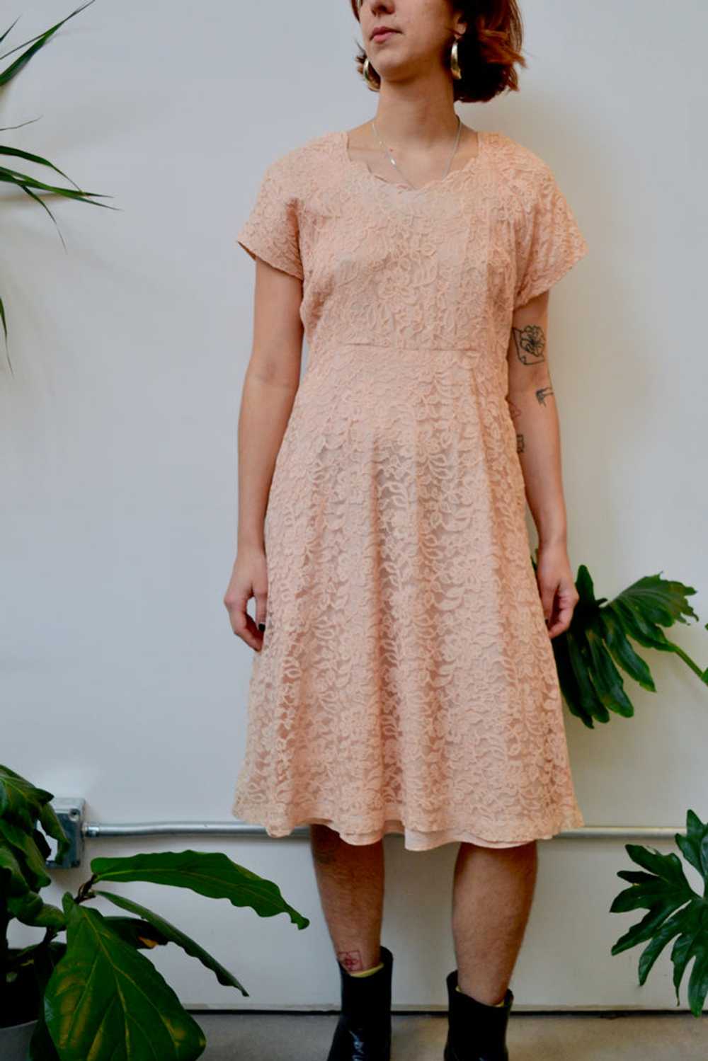Fifties Blush Lace Dress - image 1