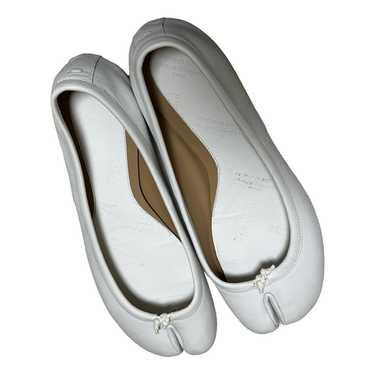 Maison Martin Margiela Tabi leather flats - image 1