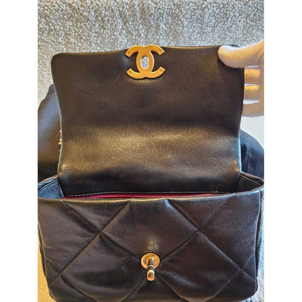 Chanel Chanel 19 leather bag - image 10
