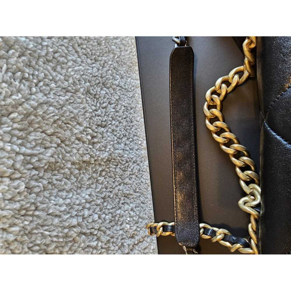 Chanel Chanel 19 leather bag - image 11