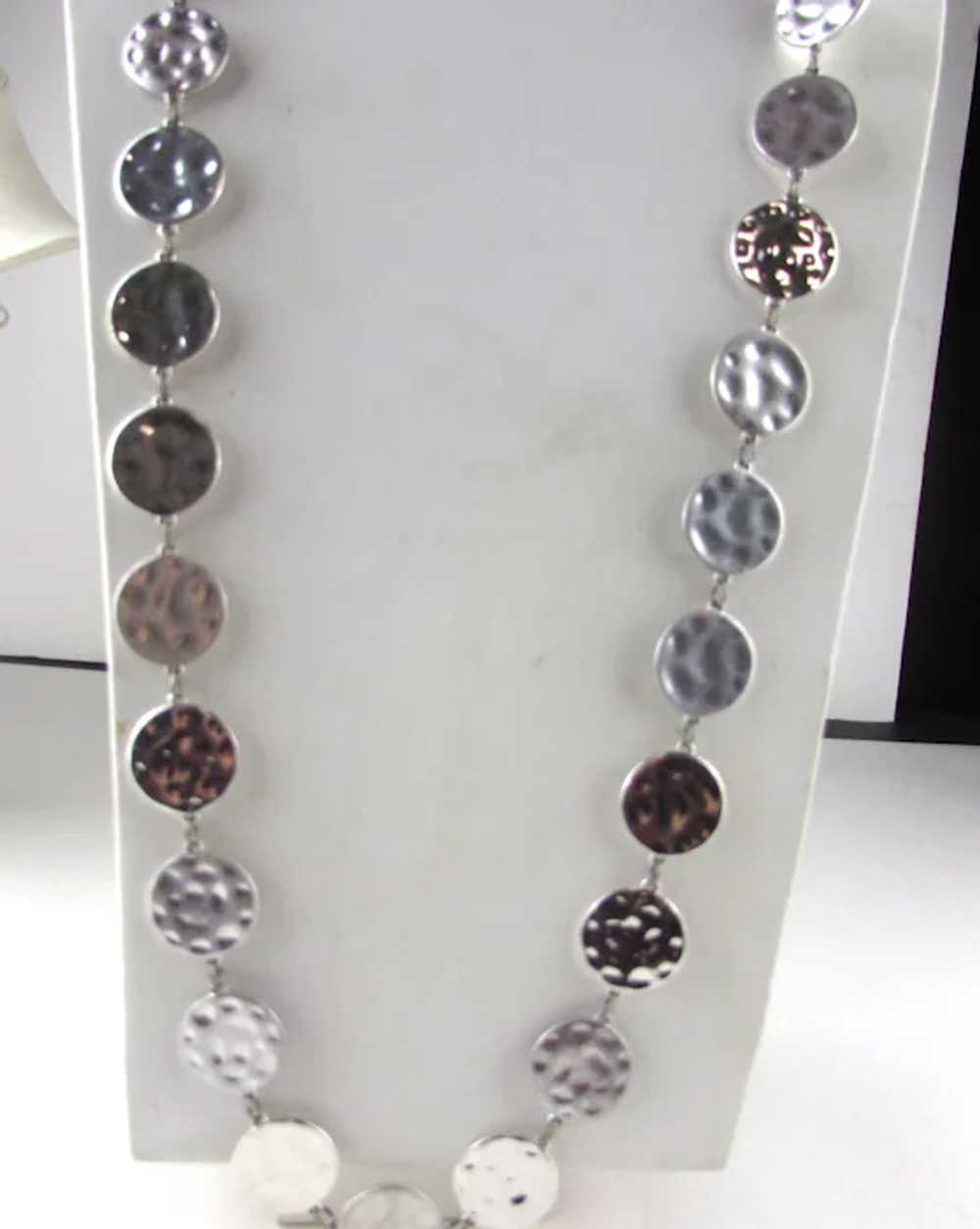 Chico Silver Tone Chain with  Textured Discs - image 5