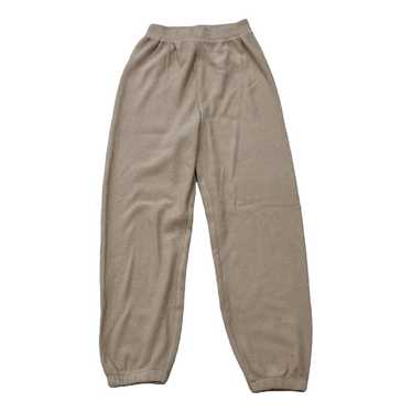 https://img.gem.app/946068152/1t/1706377777/skims-trousers-new-skims-sweats-color-ochre-size.jpg