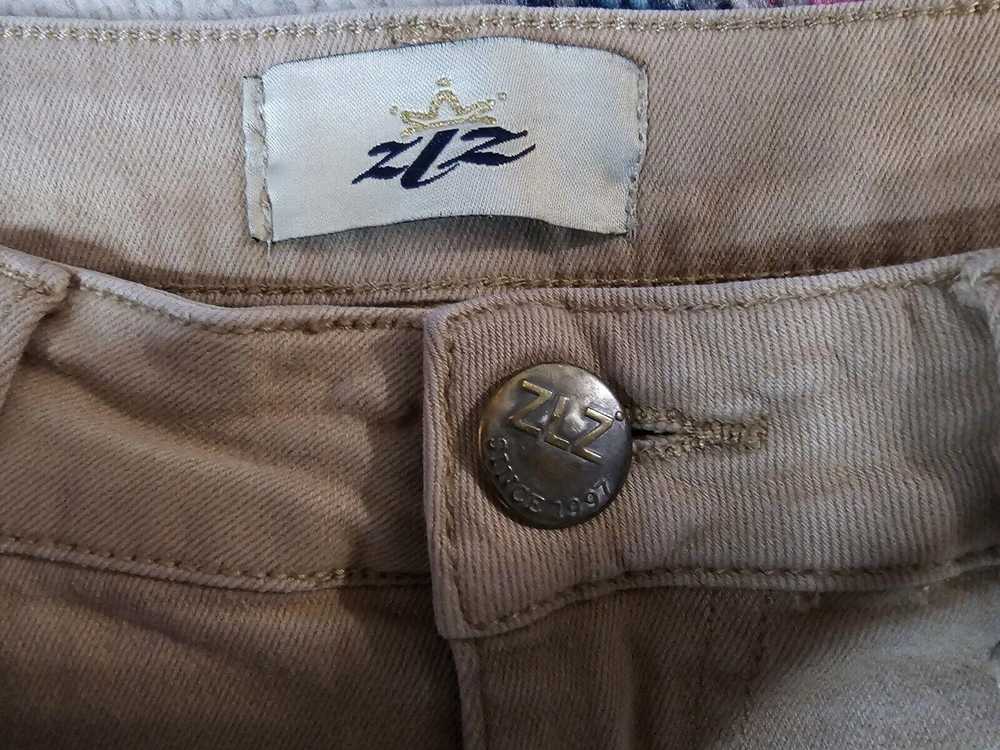 Designer ZLZ Denim Khaki Shorts 31W Casual - image 3