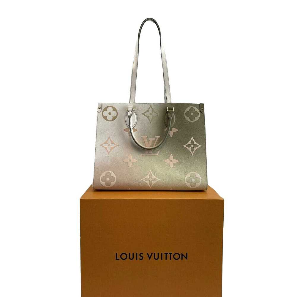Louis Vuitton Louis Vuitton Giant Spring In The C… - image 5