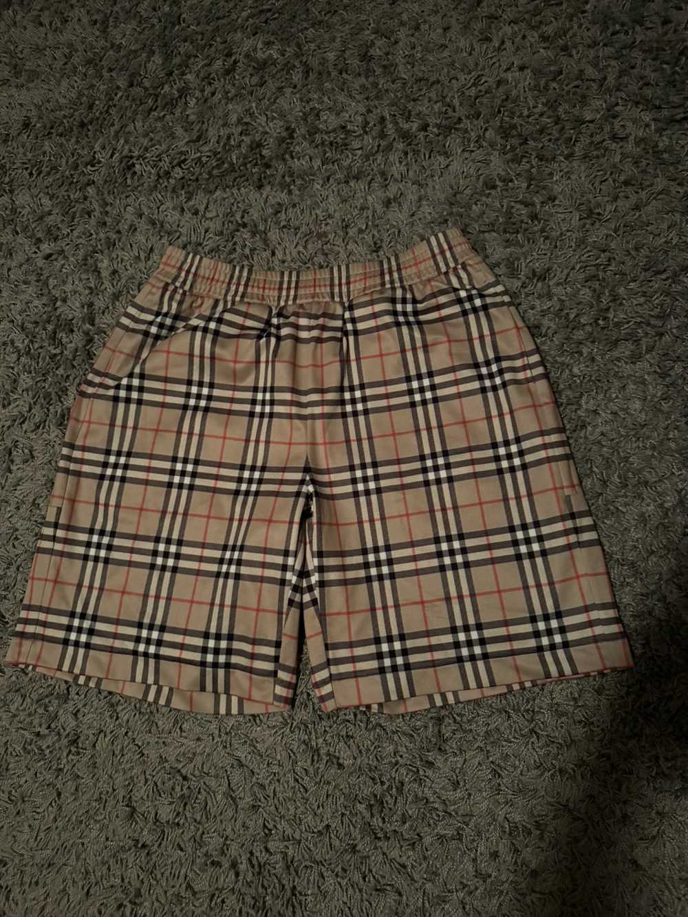 Burberry × Streetwear Burberry Checkered Shorts - image 1