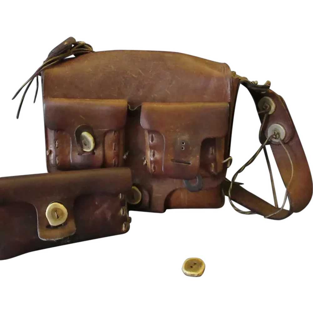 Hade Made Saddlebag Style Leather Purse with Matc… - image 1