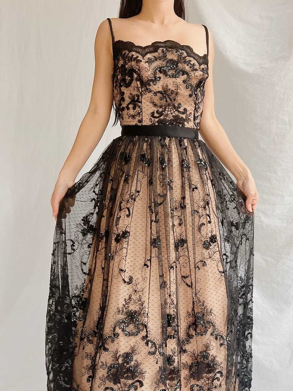 Vintage Nude and Black Lace Dress - S - image 10