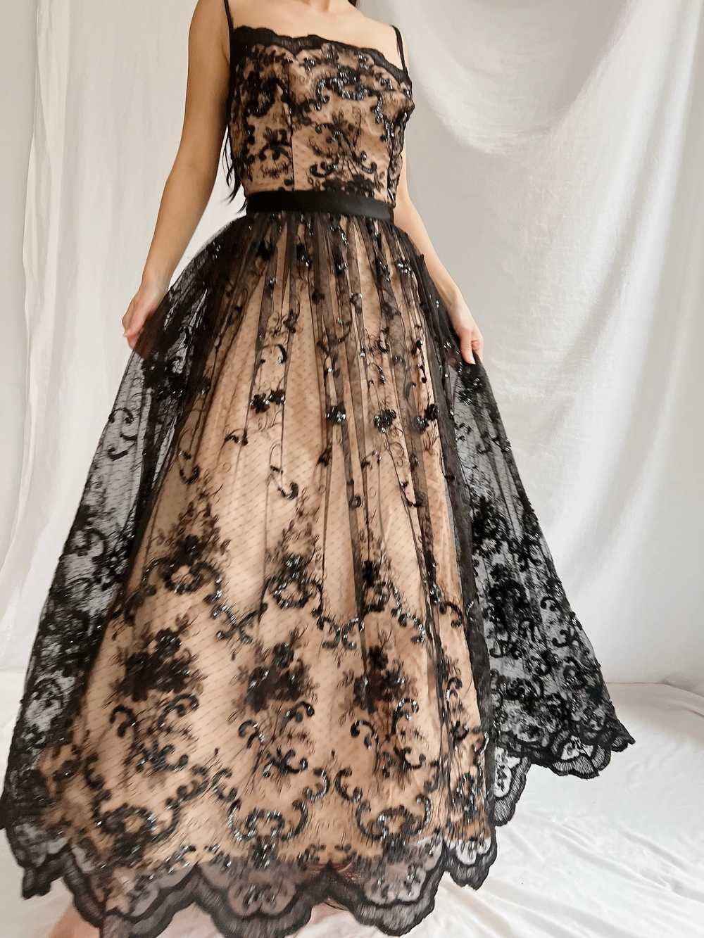 Vintage Nude and Black Lace Dress - S - image 6