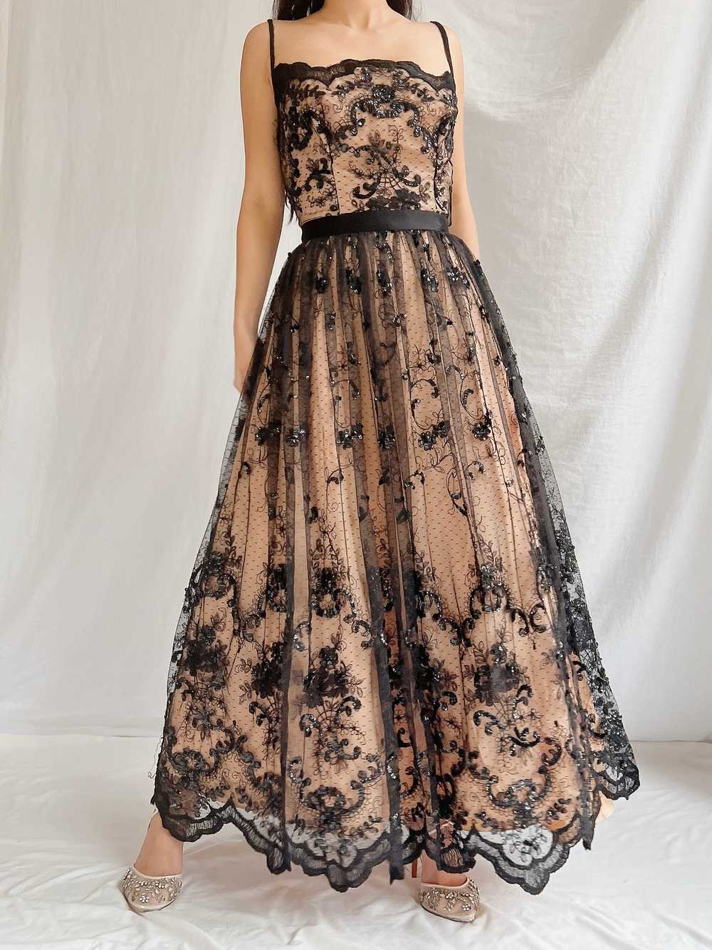 Vintage Nude and Black Lace Dress - S - image 7