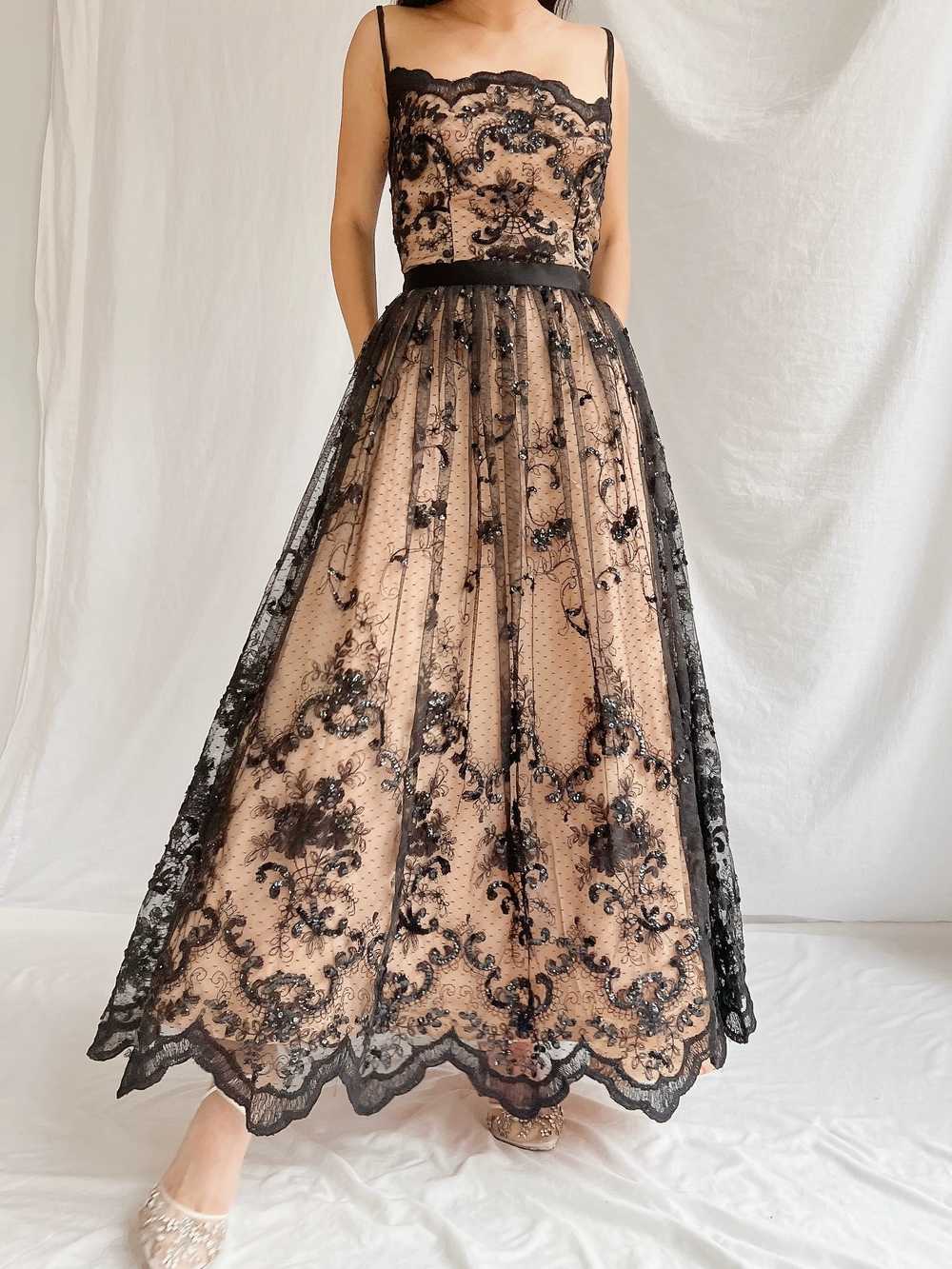 Vintage Nude and Black Lace Dress - S - image 8