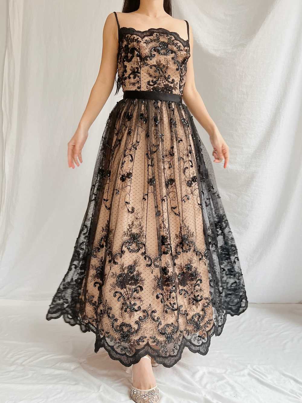 Vintage Nude and Black Lace Dress - S - image 9