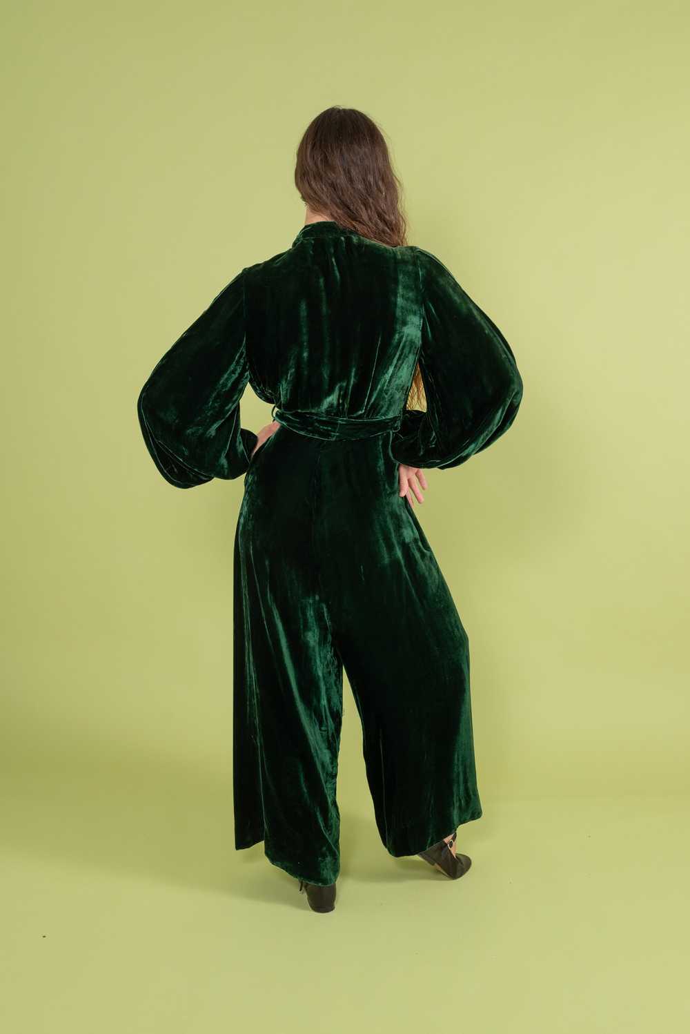 1930s Green Silk Velvet Jumpsuit [sm/med] - image 8