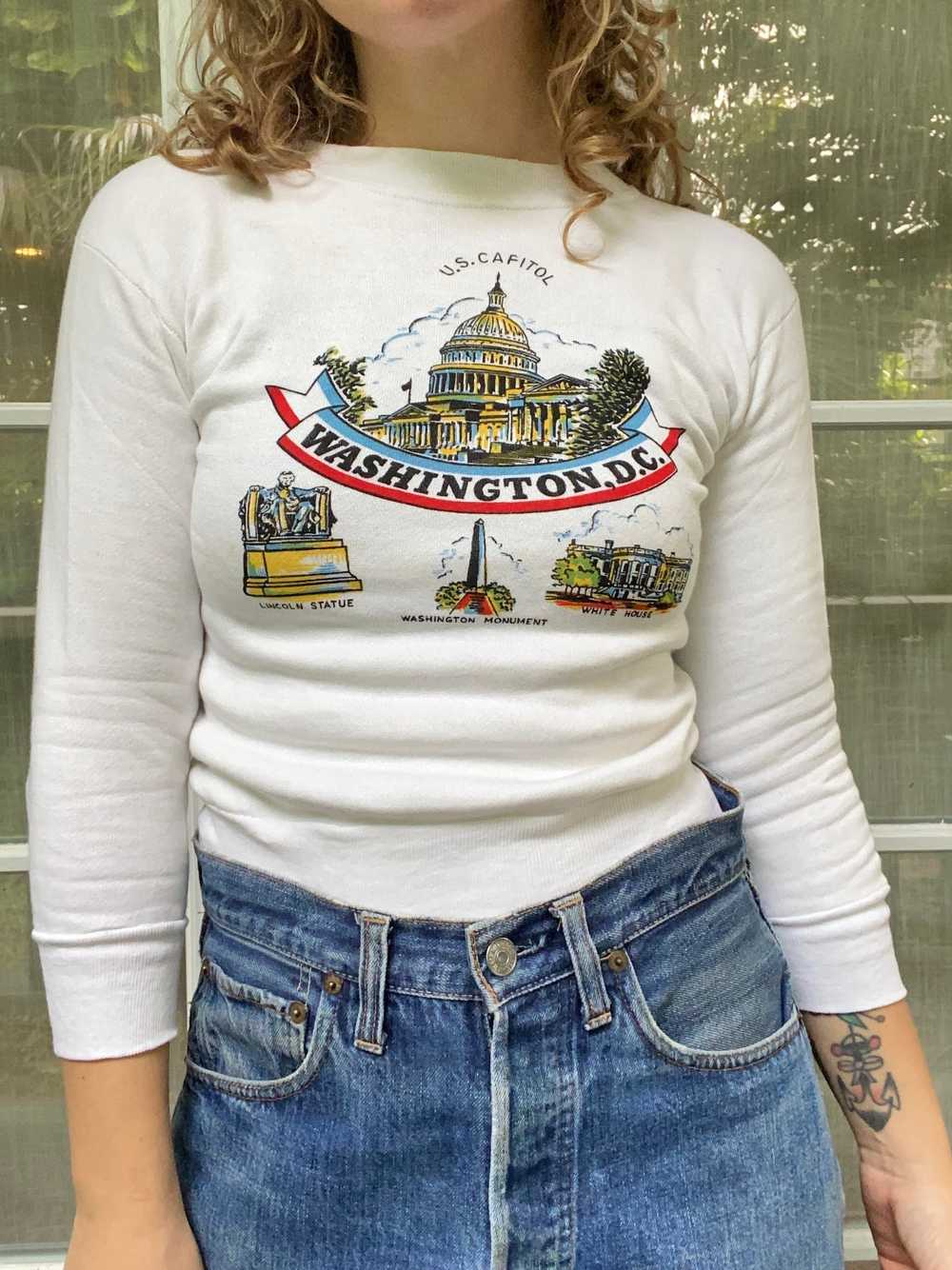 1960s Washington, D.C. Souvenir Sweatshirt - image 1