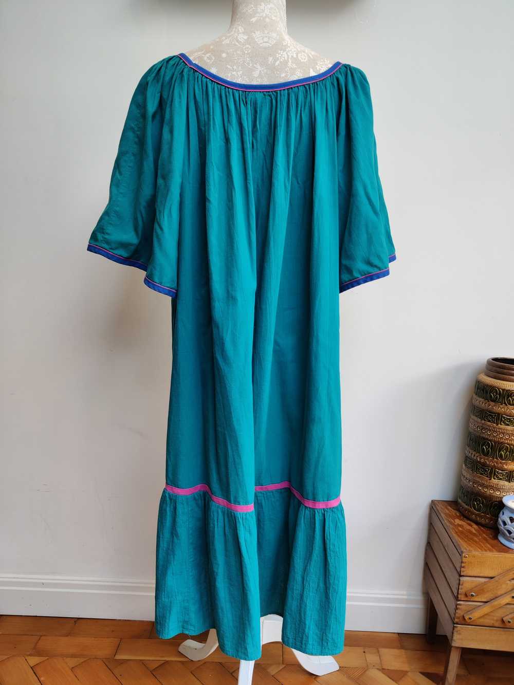Stunning 80s Appel patio dress with novelty windm… - image 9