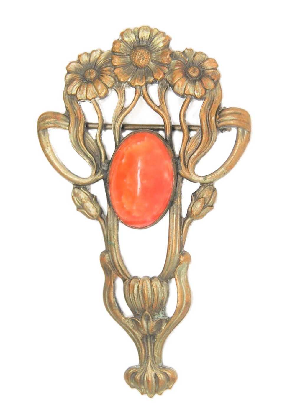 Arts & Crafts Floral Urn Faux Coral Vintage Antiq… - image 1