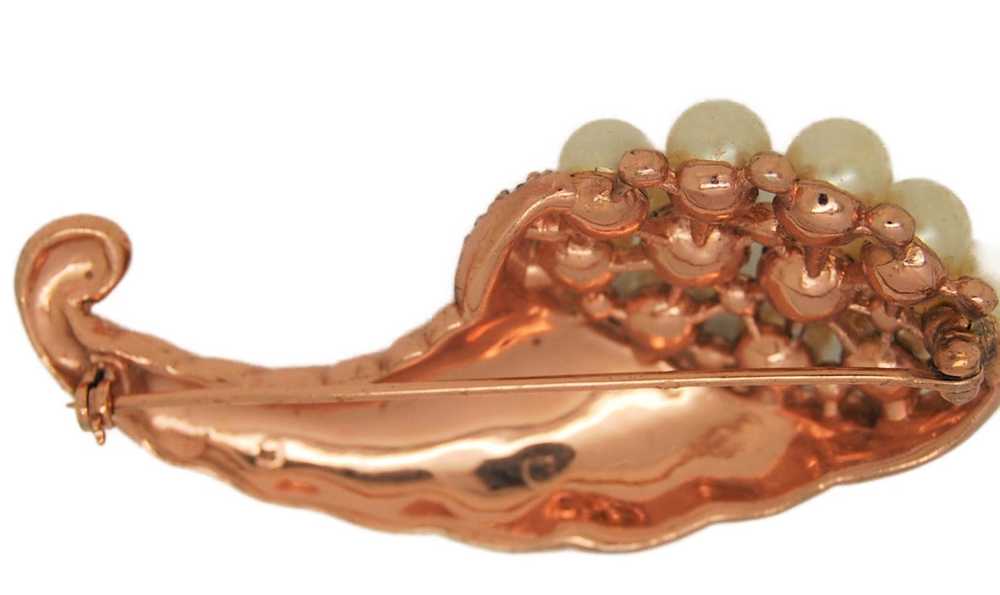 Coro Cornucopia Horn Pearls Vintage Figural Costu… - image 2