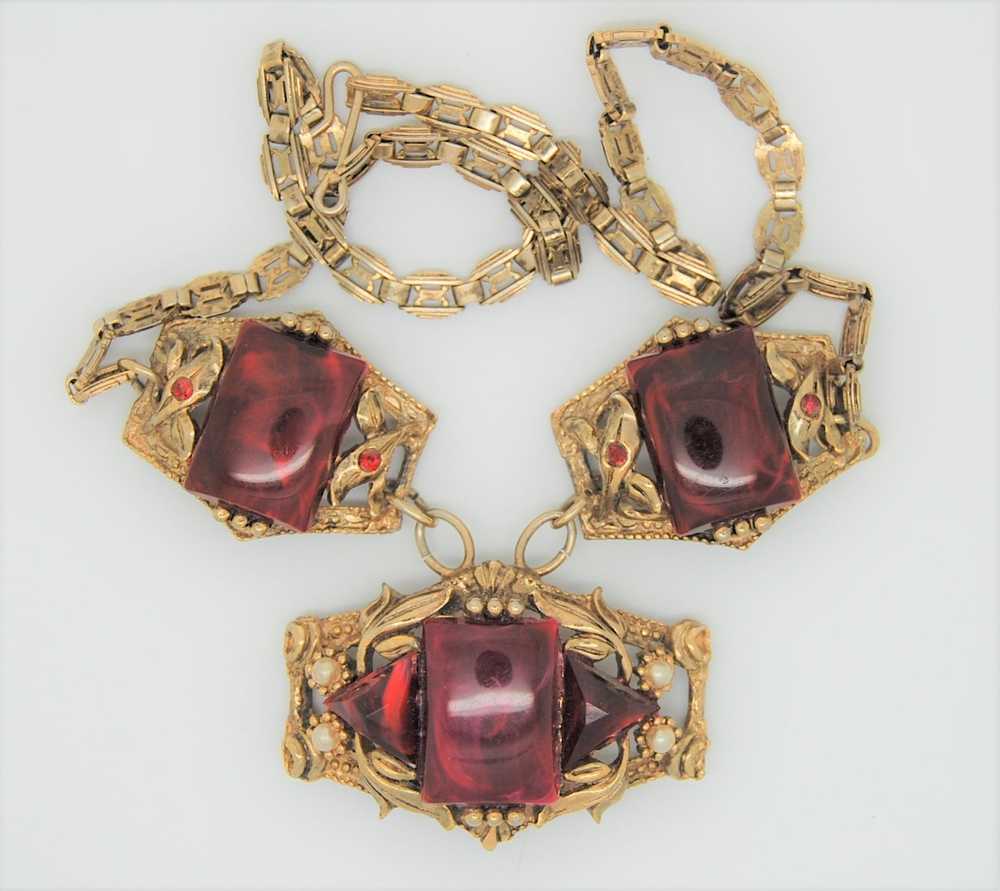 Art Deco Ruby Red Lucite & Pearls Gold Tone Dangl… - image 2