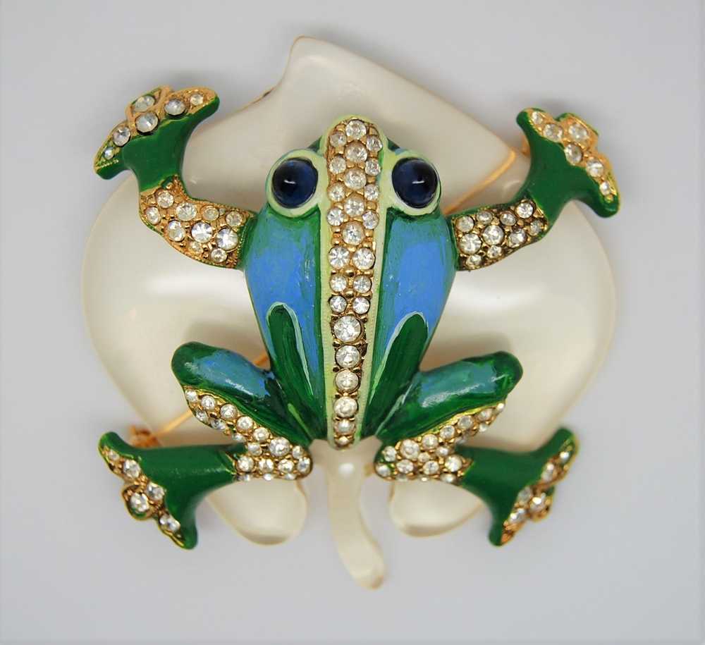 Trifari Frog Lilypad Lucite Jelly Belly Restrike … - image 3