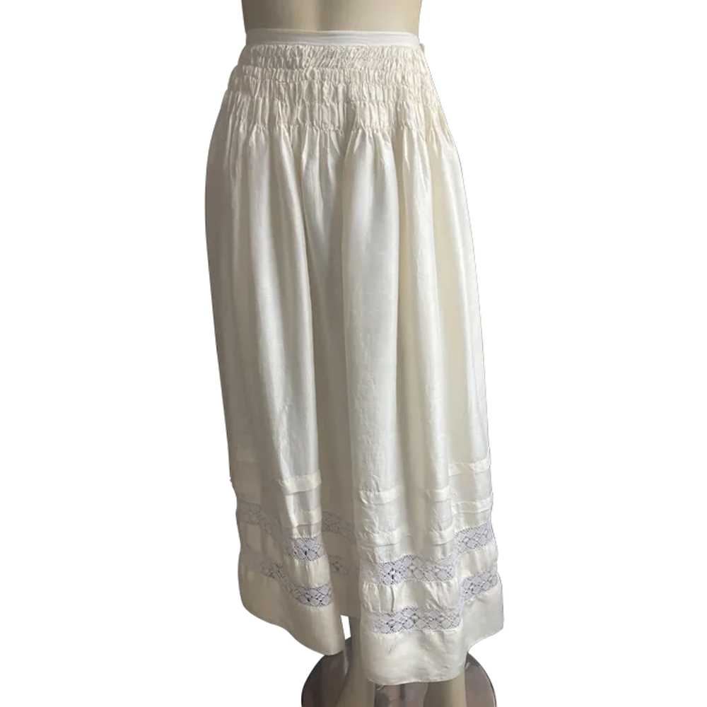 Antique Cream Silk Skirt With Ruching & White Cot… - image 1