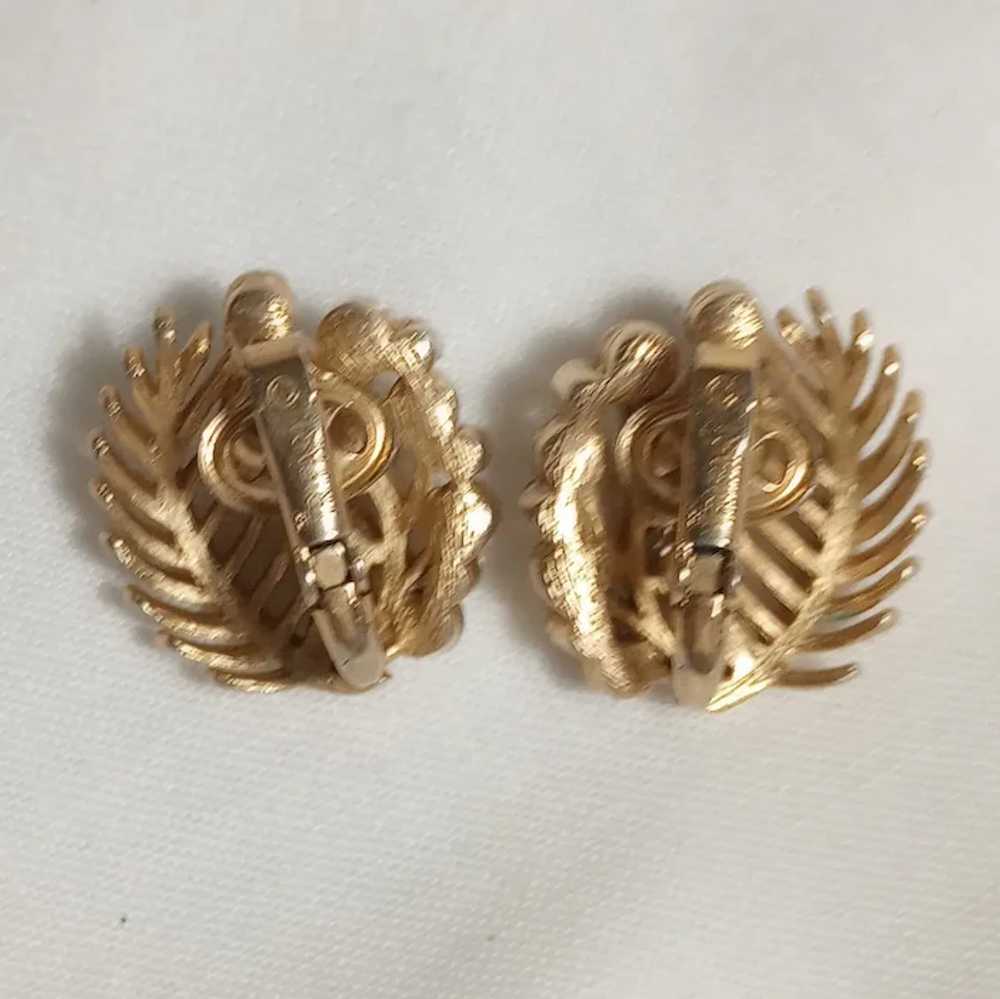 Trifari faux golden pearl rhinestone pin clip ear… - image 6