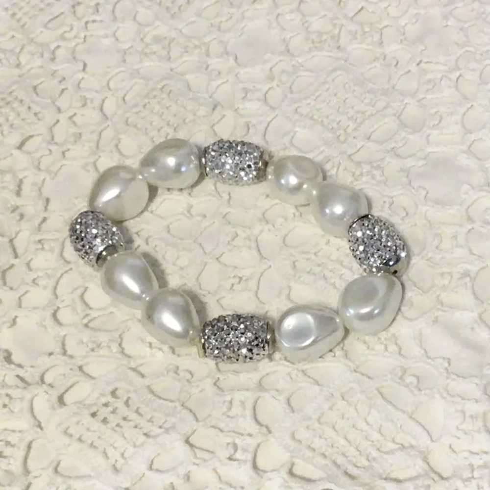 Silver Tone Faux Pearl & Clear Rhinestone Stretch… - image 3