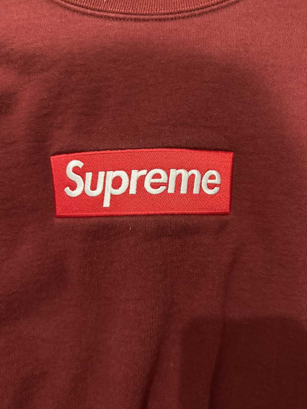 Supreme Supreme box logo crewneck (FW22) - image 2