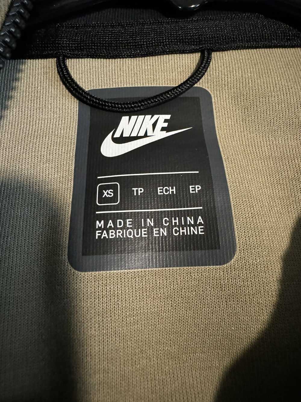 Nike camo nike tech - image 2
