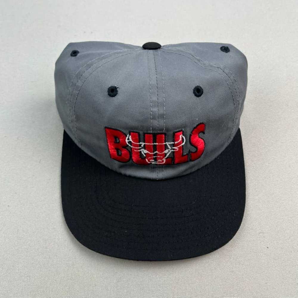 NBA × Vintage Vintage Chicago Bulls Hat Cap Snapb… - image 2