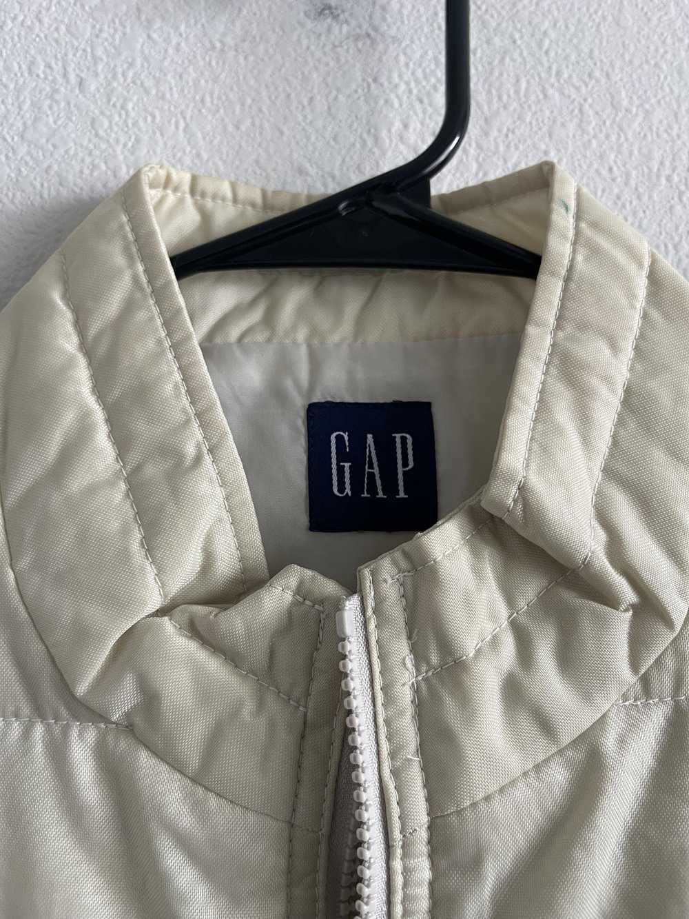 Gap Gap Off White Cream Puffer vest - image 2