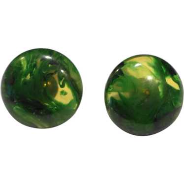 Green Marbled Plastic Domed Circle Earrings Screw… - image 1